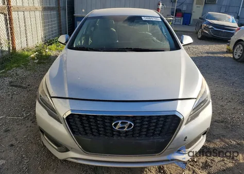 2017 Hyundai Sonata Hybrid из США, поврежденный, VIN KMHE24L13HA045771